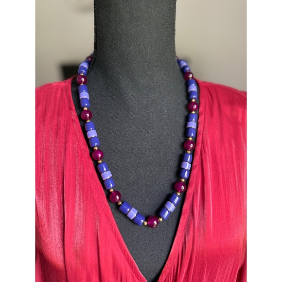 Vintage pearls Necklace Purple Plum Barrel Bead Gold Accents Women's Jewelry - Picture 1 of 5